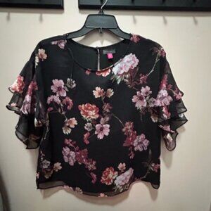 Vince Camuto Floral Blouse black crop top, EUC sz Med